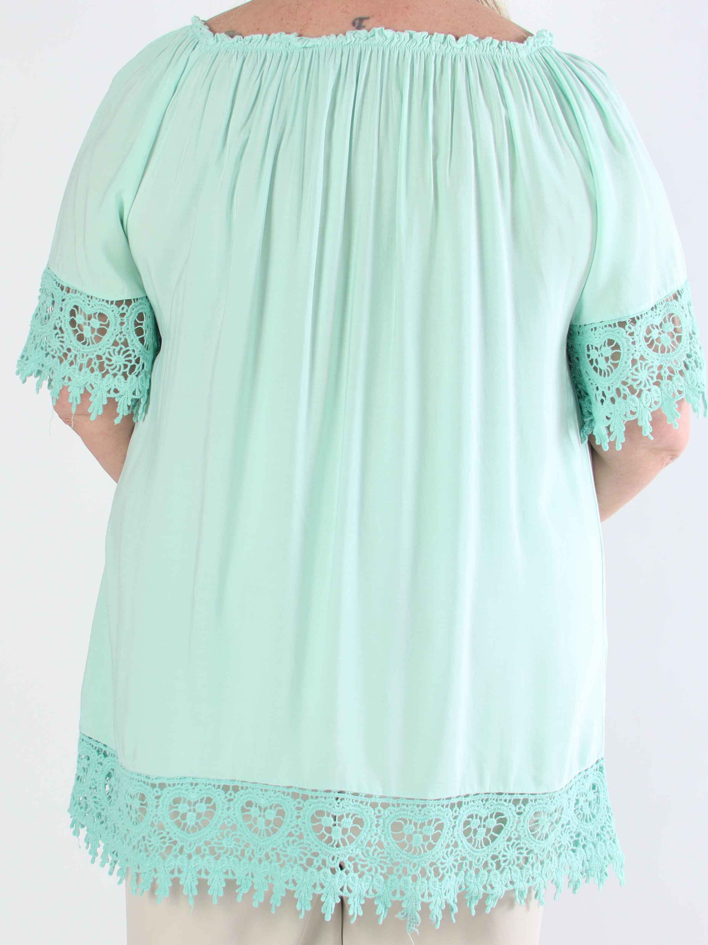 Carnelia - Plus size tunikakjole i viskose med broderet kanter